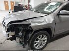 2016 Jeep Cherokee Latitude Silver vin: 1C4PJMCS6GW278991