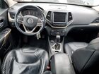 2017 Jeep Cherokee Latitude Черный vin: 1C4PJMCS8HW597116