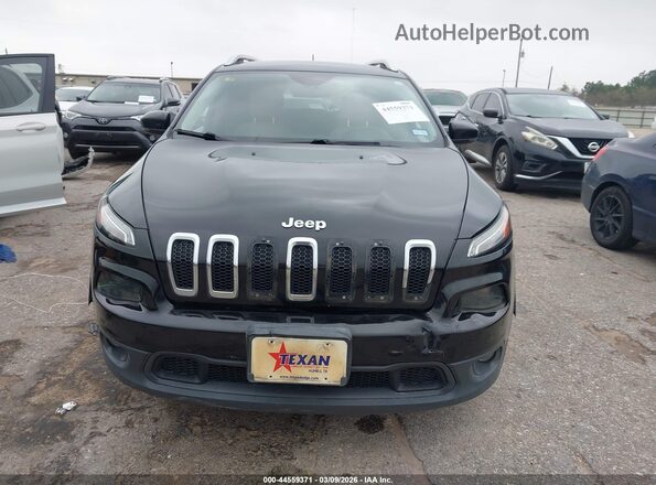 1C4PJMCS8HW605229 2017 JEEP CHEROKEE Черный Вид щитка приборов