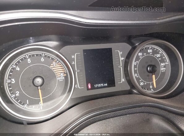 1C4PJMCX5KD101932 2019 JEEP CHEROKEE Серый Вид задних сидений