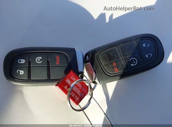 1C4PJMDS8GW227698 2016 JEEP CHEROKEE Белый Вид панели приборов