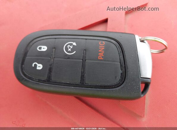 1C4PJMDSXGW174986 2016 JEEP CHEROKEE Белый Вид панели приборов