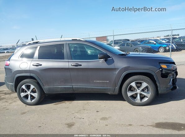 1C4PJMDX6KD240370 2019 JEEP CHEROKEE Серый Вид задней части салона