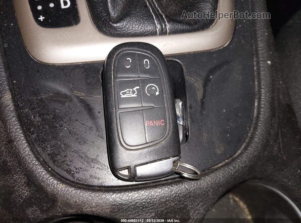 1C4PJMDX8JD522198 2018 JEEP CHEROKEE Серый Вид панели приборов