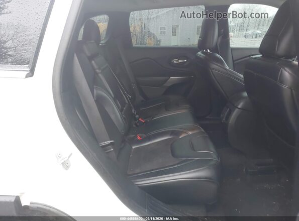 1C4PJMLB0KD237499 2019 JEEP CHEROKEE Белый Вид наклейки с VIN-кодом