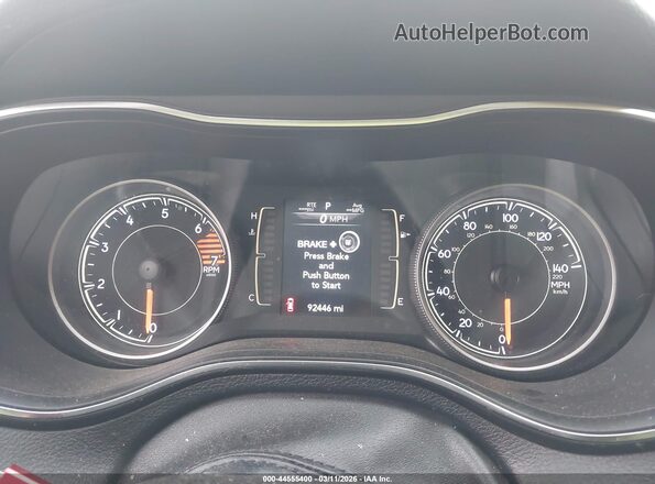 1C4PJMLB0KD237499 2019 JEEP CHEROKEE Белый Вид задних сидений