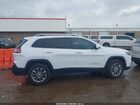 2019 Jeep Cherokee Latitude Plus 4x4 Белый vin: 1C4PJMLBXKD474940