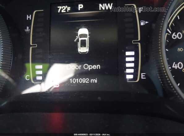 1C4PJMLX8JD604143 2018 JEEP CHEROKEE Черный 