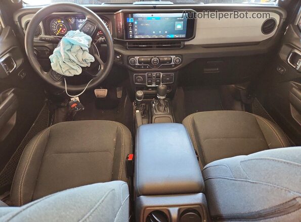 1C4PJXDG4SW555836 2025 JEEP WRANGLER Black Vista del salpicadero