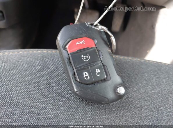 1C4PJXDN1RW348958 2024 JEEP WRANGLER Синий Вид панели приборов