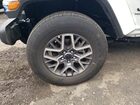 2025 Jeep Wrangler Sahara White vin: 1C4PJXEN2SW573460 Damage: Left Front Wheel, Curb Rash, 2 To 3 Inches