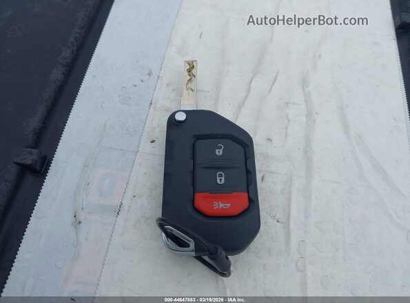 1C4PJXFN6TW235401 2026 JEEP WRANGLER Black წინა პანელის ხედი