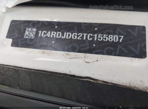 1C4RDJDG2TC155807 2026 DODGE DURANGO White Widok komory silnika