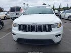2019 Jeep Grand Cherokee Laredo E 4x2 Белый vin: 1C4RJEAG6KC763459