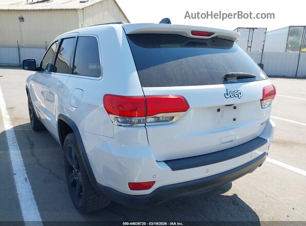 1C4RJEAG8HC716376 2017 JEEP GRAND CHEROKEE Белый Задняя левая четверть