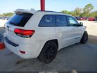 2018 Jeep Grand Cherokee Altitude 4x2 Белый vin: 1C4RJEAGXJC304417