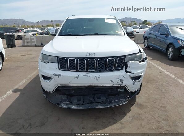 1C4RJEBG5JC111056 2018 JEEP GRAND CHEROKEE White Instrument cluster view