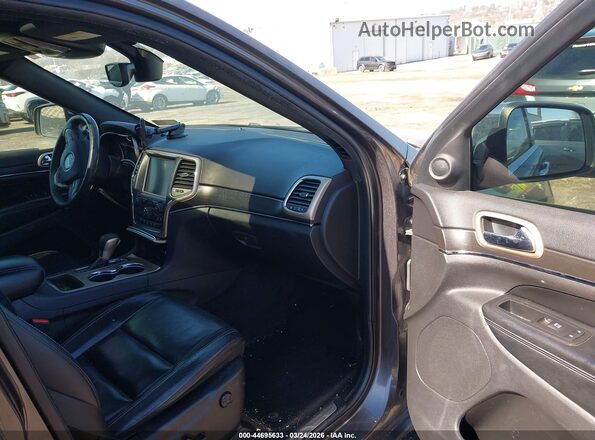 1C4RJEBGXHC659483 2017 JEEP GRAND CHEROKEE Серый Вид салона спереди