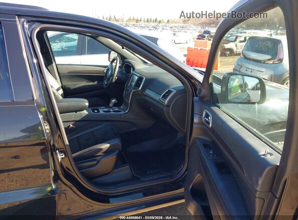 1C4RJFAG1HC768079 2017 JEEP GRAND CHEROKEE Черный Вид салона спереди