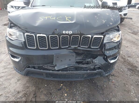 1C4RJFAG3HC963682 2017 JEEP GRAND CHEROKEE Черный Вид спереди