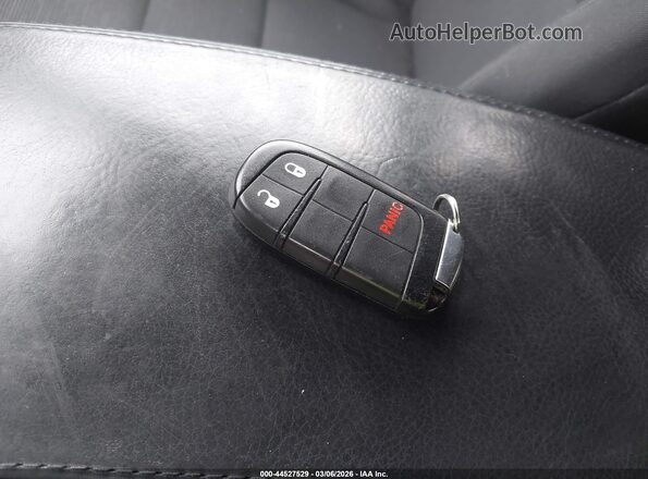 1C4RJFAG3HC963682 2017 JEEP GRAND CHEROKEE Черный Вид панели приборов