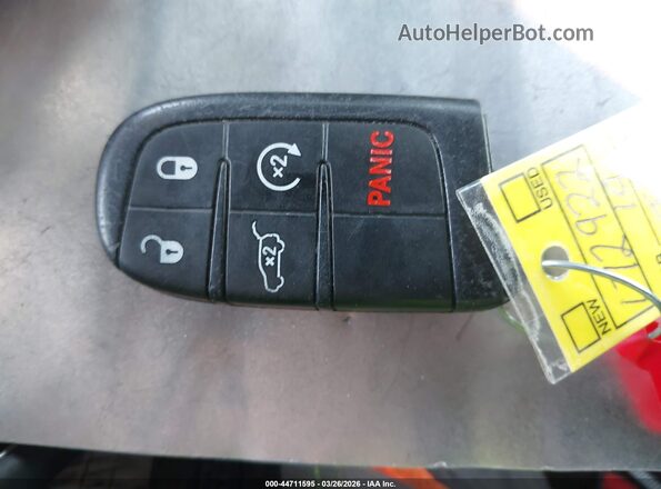 1C4RJFAG3KC590876 2019 JEEP GRAND CHEROKEE Белый Вид панели приборов