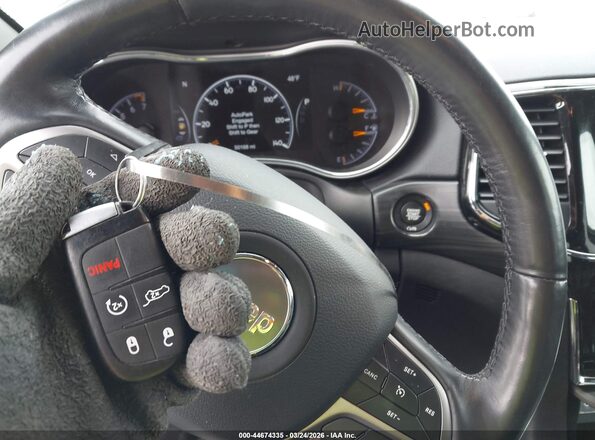 1C4RJFAG8LC331334 2020 JEEP GRAND CHEROKEE Белый Вид панели приборов