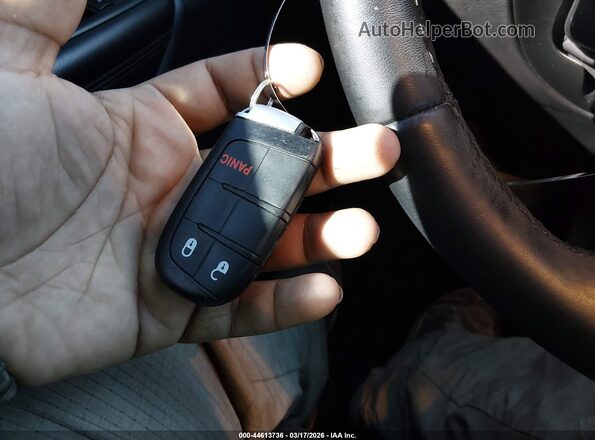 1C4RJFAG9KC674295 2019 JEEP GRAND CHEROKEE Черный Вид панели приборов