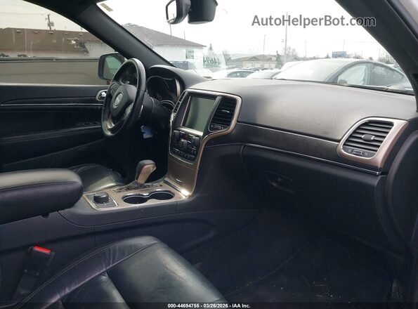1C4RJFBG4HC947005 2017 JEEP GRAND CHEROKEE Белый Вид салона спереди