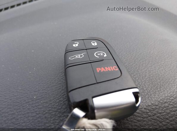 1C4RJFBG8MC665377 2021 JEEP GRAND CHEROKEE Синий Вид панели приборов