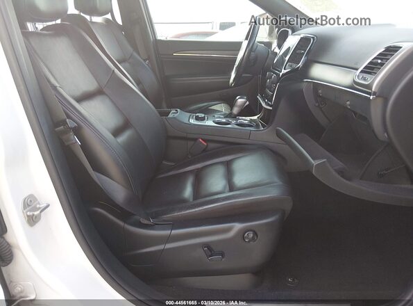 1C4RJFBGXLC305123 2020 JEEP GRAND CHEROKEE Белый Вид салона спереди