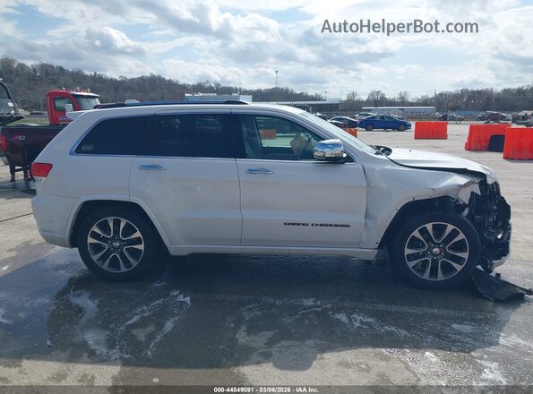 1C4RJFCG0HC772878 2017 JEEP GRAND CHEROKEE Белый Вид задней части салона