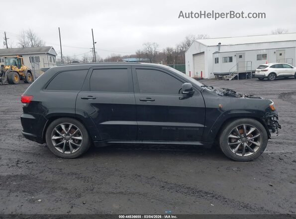 1C4RJFCG3JC326553 2018 JEEP GRAND CHEROKEE Черный Вид задней части салона