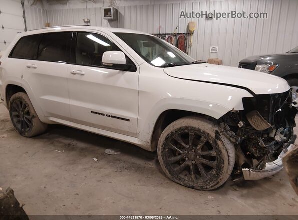 1C4RJFCGXJC185223 2018 JEEP GRAND CHEROKEE Белый Передняя правая четверть