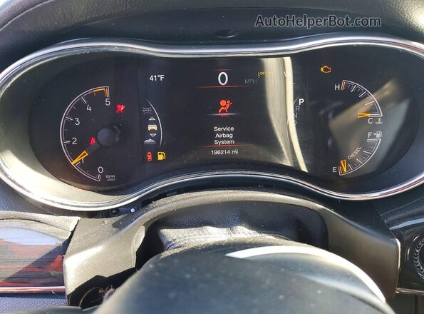 1C4RJFCM0GC324175 2016 JEEP GRAND Черный Вид щитка приборов