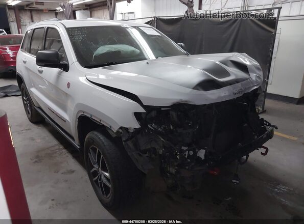 1C4RJFLM9JC507341 2018 JEEP GRAND CHEROKEE White Передня права чверть