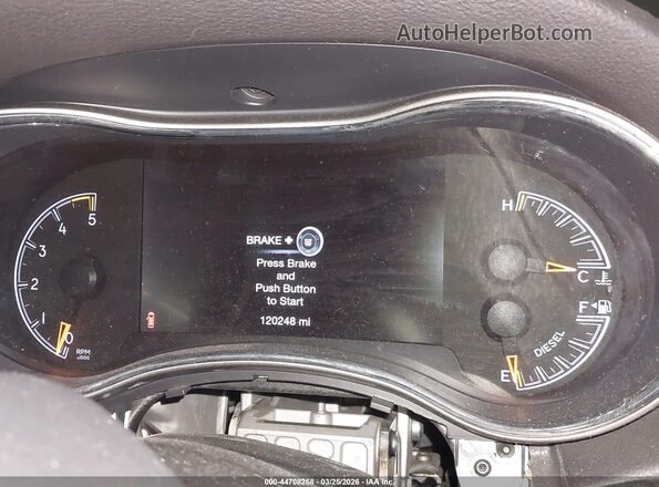 1C4RJFLM9JC507341 2018 JEEP GRAND CHEROKEE White Вид задніх сидінь