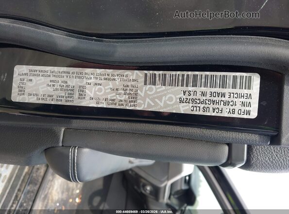 1C4RJHAG3PC567276 2023 JEEP GRAND CHEROKEE Black Widok komory silnika