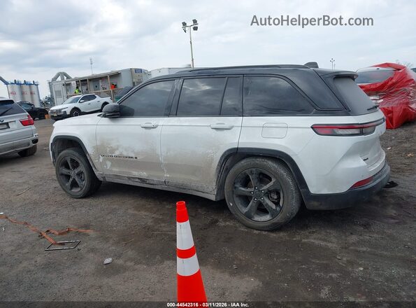 1C4RJHAG7PC519778 2023 JEEP GRAND CHEROKEE Белый Панорамный вид салона 360°
