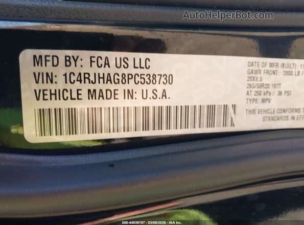 1C4RJHAG8PC538730 2023 JEEP GRAND CHEROKEE Black Widok komory silnika