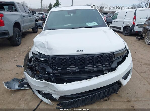 1C4RJHAGXPC609717 2023 JEEP GRAND CHEROKEE Белый Вид задней части салона