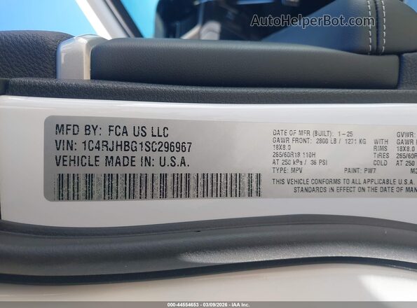 1C4RJHBG1SC296967 2025 JEEP GRAND CHEROKEE Белый Вид подкапотного пространства