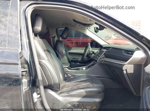 1C4RJHBG2PC505303 2023 JEEP GRAND CHEROKEE Черный Вид салона спереди