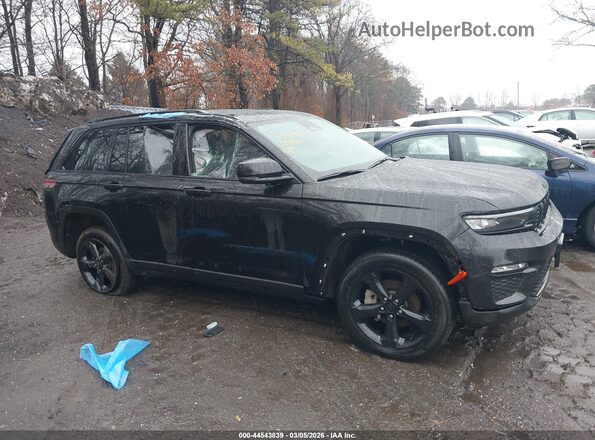 1C4RJHBG6P8880744 2023 JEEP GRAND CHEROKEE Черный Вид щитка приборов