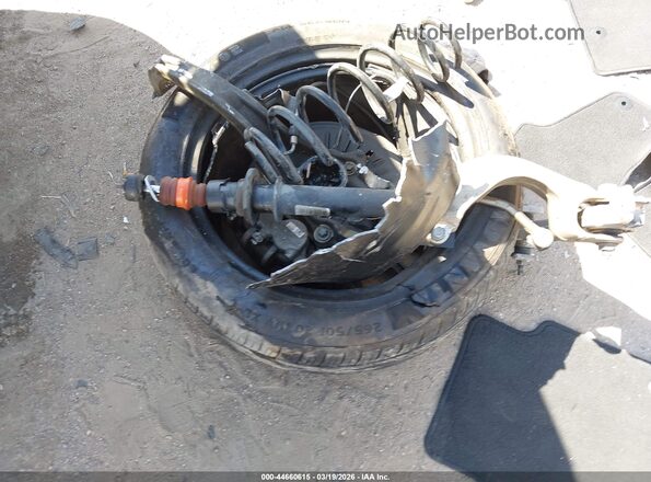 1C4RJKBG0P8801517 2023 JEEP GRAND CHEROKEE L Silver Вид щитка приладів