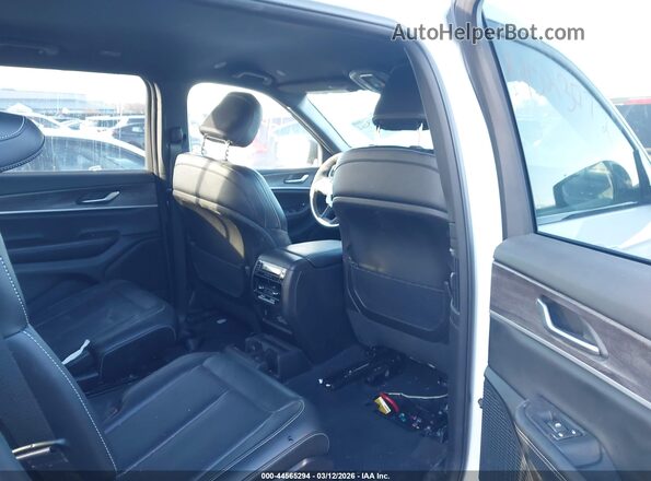 1C4RJKBGXR8510011 2024 JEEP GRAND CHEROKEE L Белый Вид наклейки с VIN-кодом