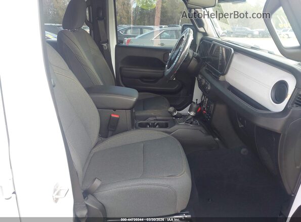 1C4RJXDG3SW557666 2025 JEEP WRANGLER White Widok wnętrza z przodu
