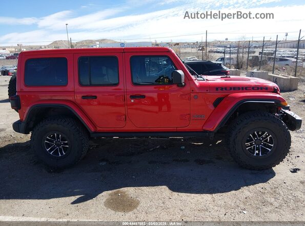 1C4RJXFG8SW662538 2025 JEEP WRANGLER Red Widok wnętrza z tyłu
