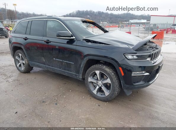 1C4RJYB60P8786883 2023 JEEP GRAND CHEROKEE 4XE Black Przód prawy