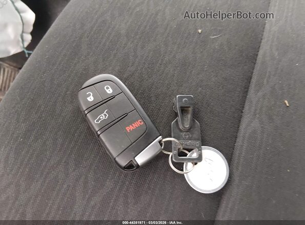 1C4SDJFT2SC521761 2025 DODGE DURANGO Silver Вид панелі приладів